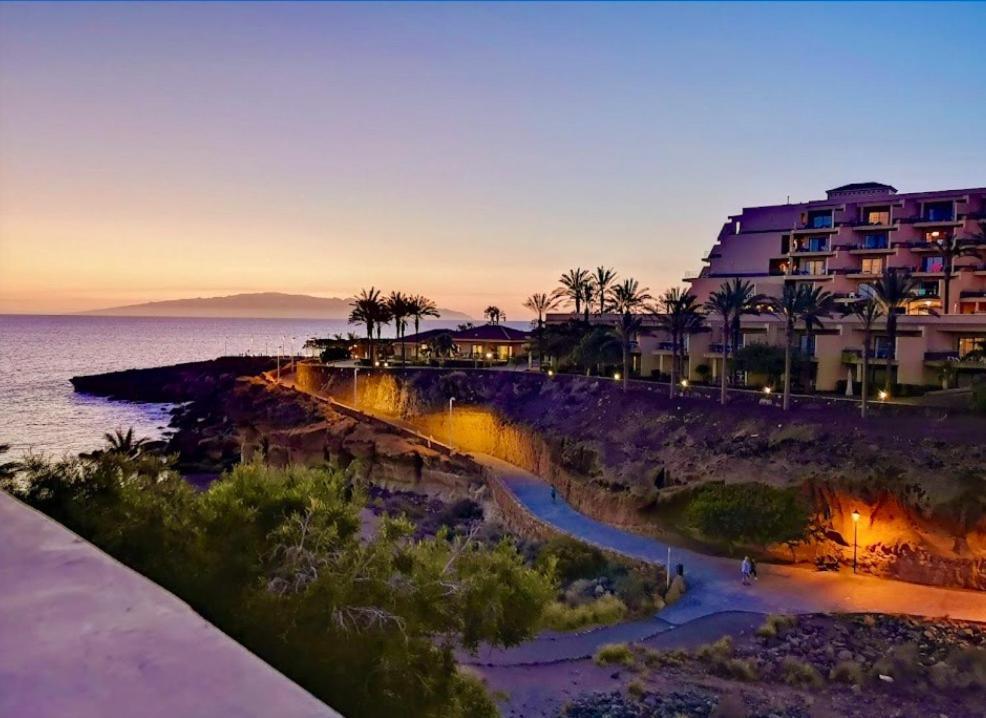 Sol Apartment With Amazing Seaview Costa Adeje  Kültér fotó